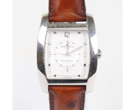 BAUME & MERCIER - a stainless steel Hampton automatic wristwatch, ref. MV045159, circa 1998, tonneau case with white dial, qu