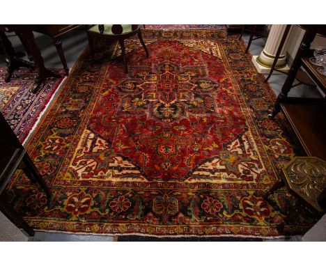 PERSIAN HERIZ N. IRAN CARPET