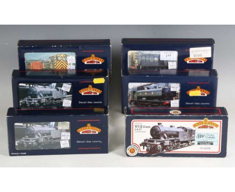 Six Bachmann Branch-Line tank locomotives and diesel shunters, comprising No. 32-203 8750 pannier tank 4666, weathered, Class