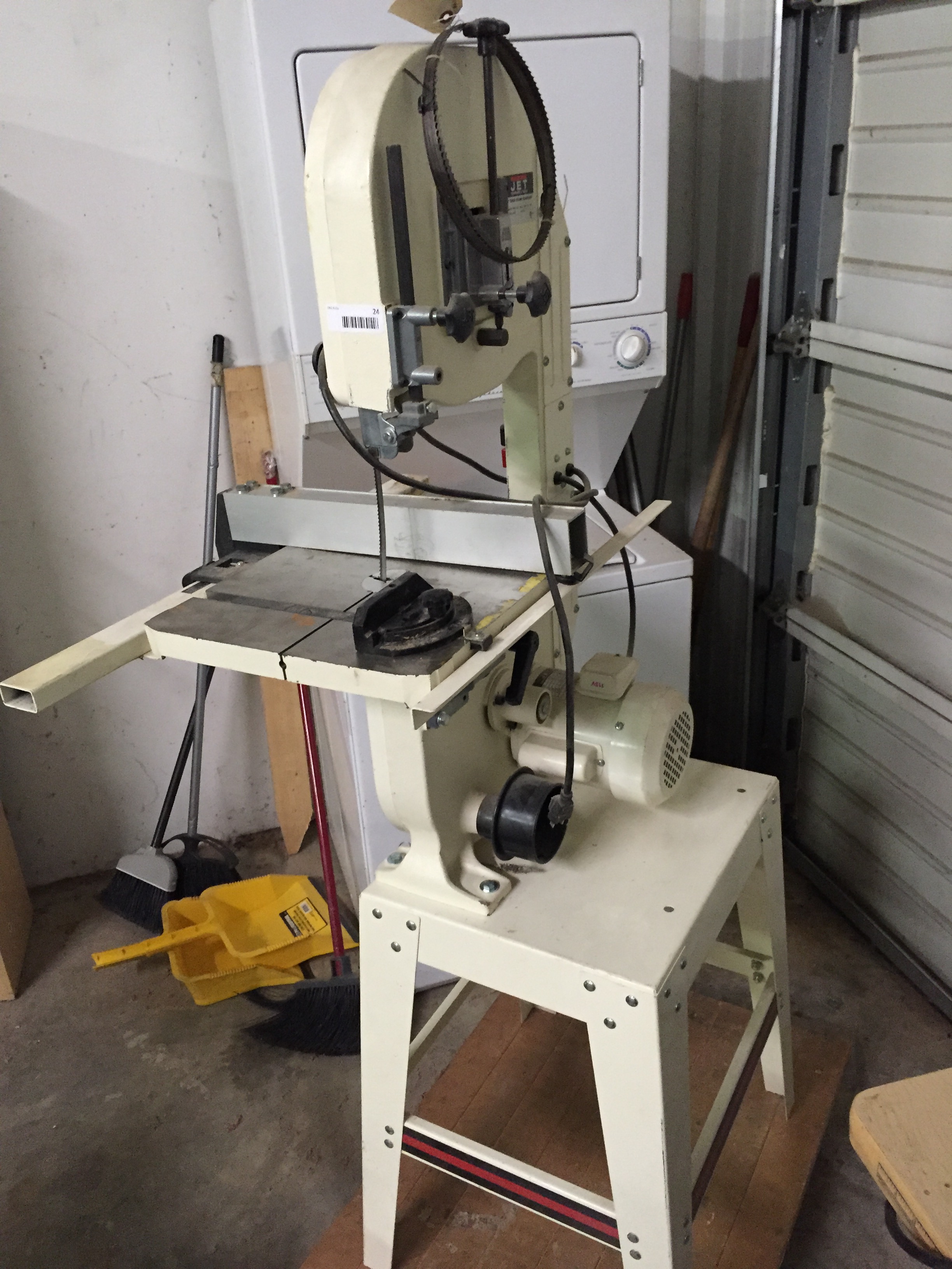 Jet 12" Vertical Band Saw M/N JWBS120S, stock 708901, with 24" X 36