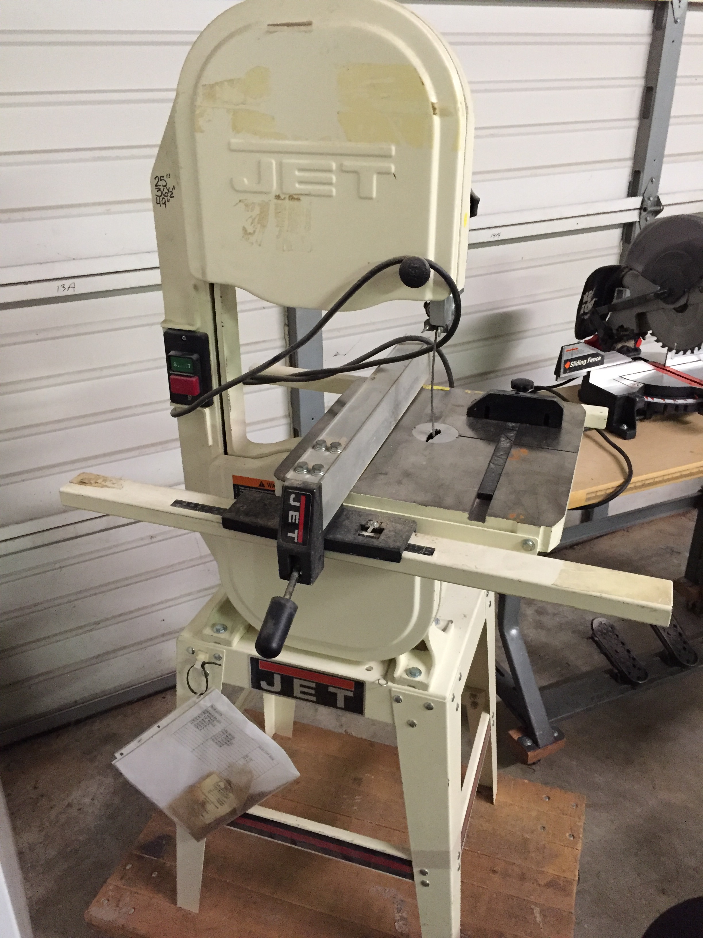 Jet 12" Vertical Band Saw M/N JWBS120S, stock 708901, with 24" X 36