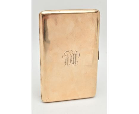AN EARLY 20TH CENTURY, 9CT GOLD CIGARETTE CASE, of a rectangular form, polished design with monogram, push button clasp, fitt