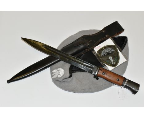 A WWII MAUSER BAYONET, A POLISH SPECIAL FORCES GREY BERET (POSSIBLY PARACHUTE BRIGADE) AND A POLISH CLOTH PARACHUTE REGIMENT 