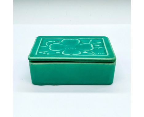 Matte jade-green box with a flower motif on the cover. Rookwood impressed stamp. Model number: 6856. Issued: c. 1945Dimension