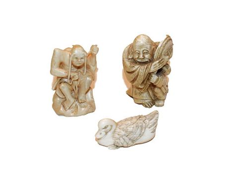 Three late 19th century Japanese ivory netsuke 