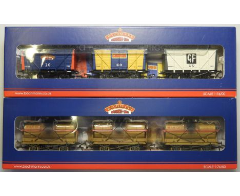 BACHMANN 2 SETS OF 3 - ANNIVERSARY VANS & WAR OFFICE TANKS 