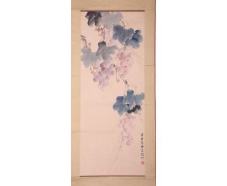 A Chinese scroll painting, L 85 - W 33,5 cm