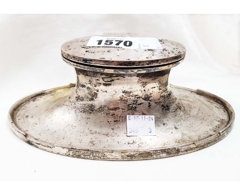 A 20cm silver oval capstan inkwell with clear glass liner and loaded base - Birmingham 1927