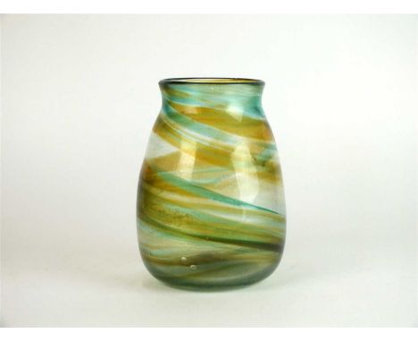 A Hartley Wood &amp; Co, Sunderland glass vase circa 1930s, decorated with green and brown streaks, broken pontil mark, 19.5c