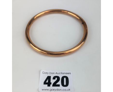 9k rose gold bangle, w: 10 gms