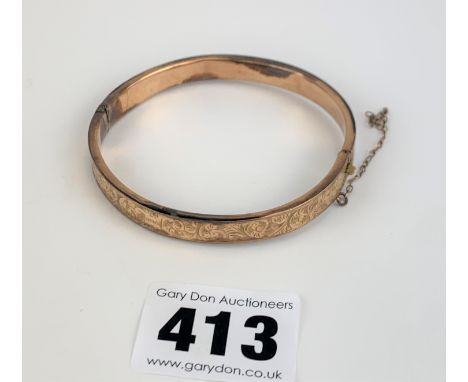 9k rose gold engraved bangle, w: 8.8 gms