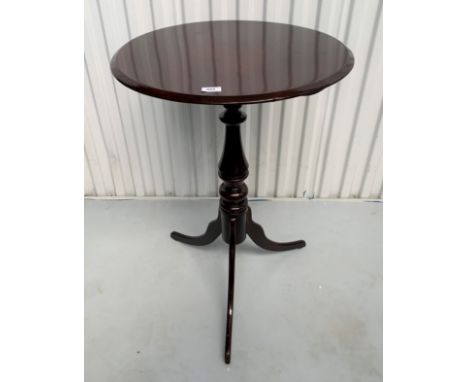 Antique mahogany tripod table, 21" diameter x 30"h