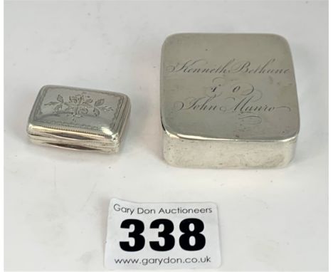 George III silver snuff box, Edinburgh c.1790. maker Richard Haxton. 1.75" x 1.5" Inscribed 'Kenneth Bethune to John Munro' a