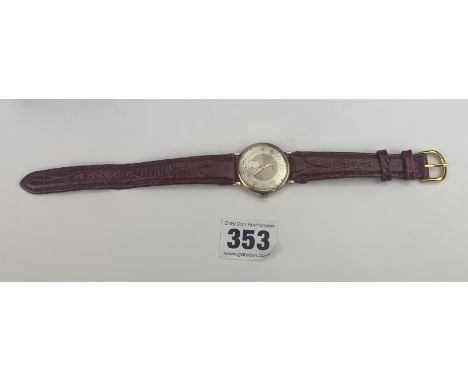 9k gold gents Rotary watch with leather strap (not running)