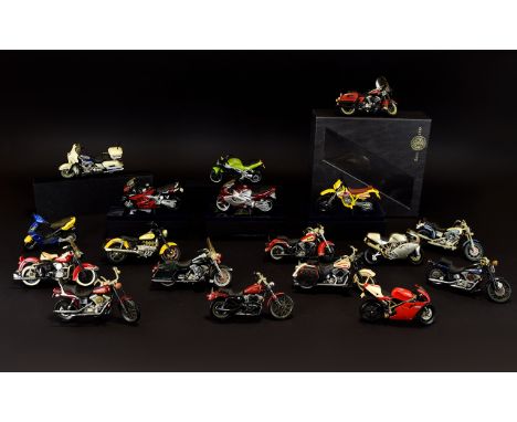 A Large Collection of Vintage Maisto Diecast Metal - 1.12 Scale Model Motorbikes ( 20 ) In Total. Various Models. All In Good