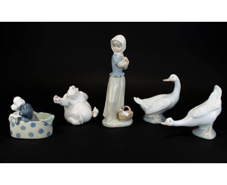 A Collection of Nao by Lladro Figures ( 5 ) Five In Total. Various Subjects and Sizes - Please See Photo. Tallest Figure 8.75