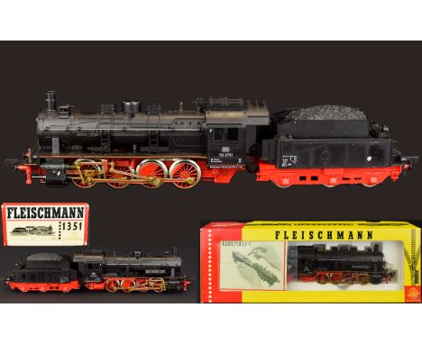 Fleischmann HO-1351 Model Steam Locomotive with Tender BR55 Power Supply D.C Direct Current. Excellent Condition - Looks Unus