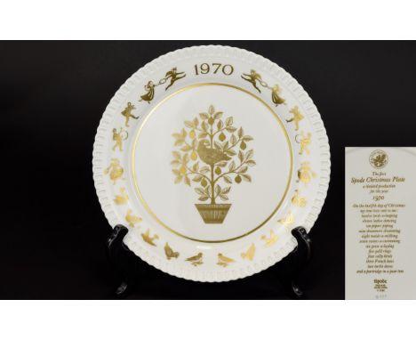 Spode 1970 Christmas Plate, the first in the series. original box and as new condition.