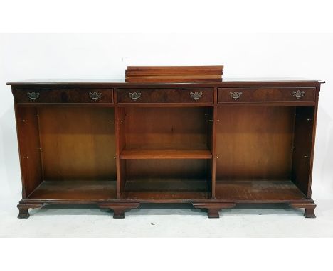 Reproduction walnut three-section bookcase&nbsp;with ogee bracket feet, 197.5cm x 91cm&nbsp;
