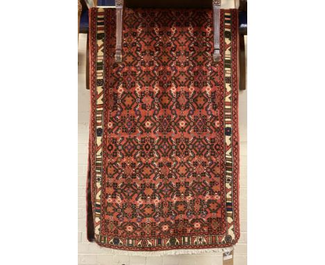 FINE NORTH WEST PERSIAN MALAYER RUNNER 268CM X 83CM