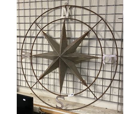 LARGE IRON GARDEN COMPASS 106CMS (DIAM)