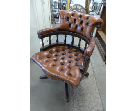 A button back office chair