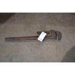 PIPE WRENCH, RIDGED, 48"