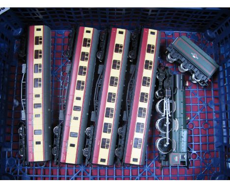 Hornby "OO" Gauge/4mm "King Class" 4-6-0 Steam Locomotive and Six Wheel Tender, BR green "King Charles" R/No. 6010 - unboxed,