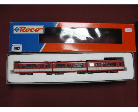 Roco "HO" Gauge Ref. 43192 (Three Unit) Articulated Tram Car, fitted pantograph red/white livery, decal set for 'KVB-Koln', u