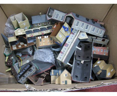 A Quantity of N Gauge Lineside Buildings, including station buildings, housing, engine shed, playworn.