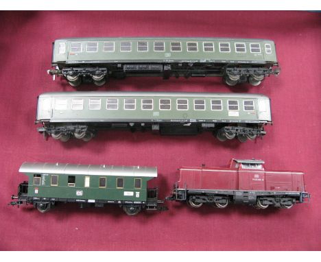 Fleischmann "HO" Gauge #1382 Outline German Diesel Locomotive, DB maroon livery, R/No. V1002181; together with three Fleischm