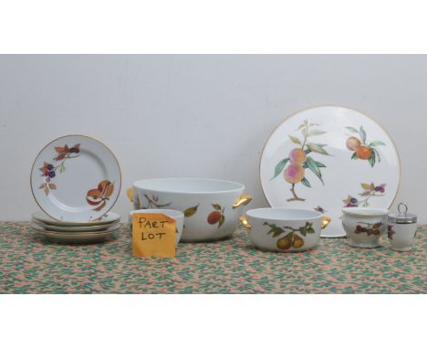 A large collection of Royal Worcester porcelain Evesham pattern tableware, including dinner plates, dessert and side plates, 