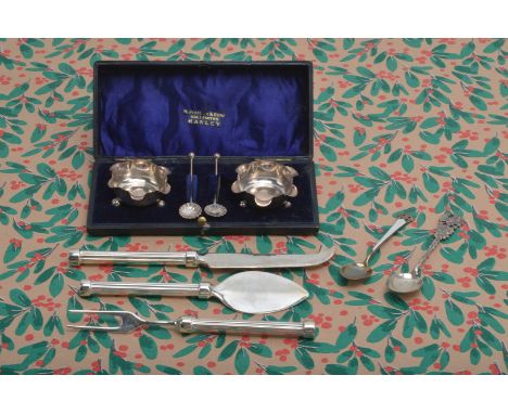 A small group of silver and silver plated Christmas table items, including a cased set of silver salts with spoons, a set of 