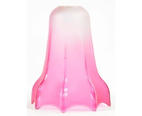 A LATE 19TH CENTURY CRANBERRY TINTED MOULDED GLASS LIGHT SHADE, 16CM H X 13CM DIAM