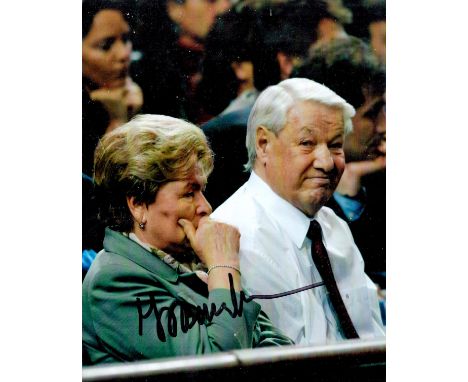Boris Yeltsin signed 7x5 colour photo. and former Soviet politician who served as the first president of the Russian Federati