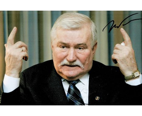 Lech Walesa signed 12x8 colour photo. Lech Walesa ( born 29 September 1943) is a Polish statesman, dissident, and Nobel Peace
