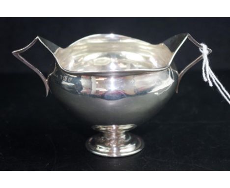 George V sterling silver sugar bowl footed sugar bowl, Birmingham 1921, maker's name rubbed, (height 7cm; weight 49grams appr