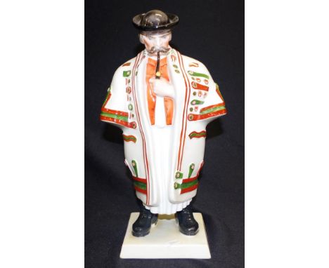Herend man with pipe handpainted model number 5562, height approx 34cm