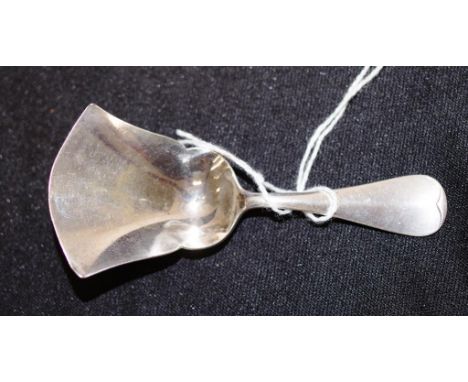 Dutch silver caddy spoon weight :18 grams approx