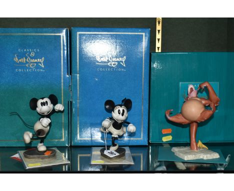 THREE BOXED WALT DISNEY CLASSICS COLLECTION FIGURES AND AN UNBOXED PLAQUE, comprising 'I'm A Jazz Baby' and 'Hey Minnie, Wann