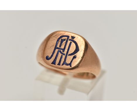 A 9CT GOLD SIGNET RING, yellow gold square signet, blue enamel monogram detail of the letters 'APL', hallmarked 9ct Birmingha