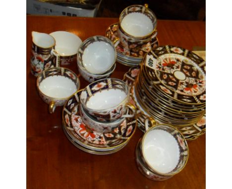 Royal Crown Derby tea set, 3 cups and saucers, 12 side plates, 3 cake plates, cream jug and sugar bowl