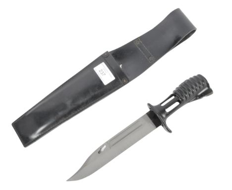 An original 20th century Gulf War era British Army issued SA80 / SA 80 rifle bayonet. Bayonet of typical form, with socket to