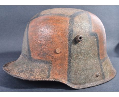An original WWI First World War Imperial German / Prussian Army M16 steel helmet / Stahlhelm. The helmet having jigsaw patter