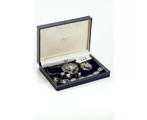 A SIAMESE STERLING SILVER &amp; NIELLO WORK JEWELLERY SET, all with dancing female design, comprising: Pendant &amp; Chain, s