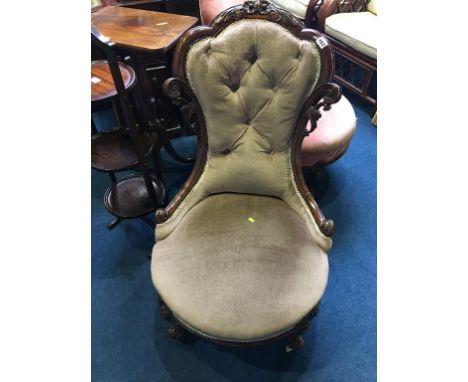 A Victorian button back nursing chair