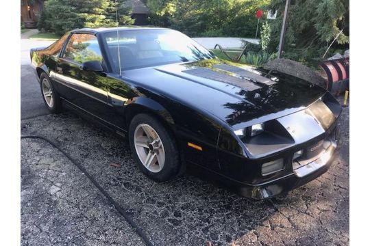 1987 Chevrolet Camaro Coupe Iroc Z28 Black W Gold Interior