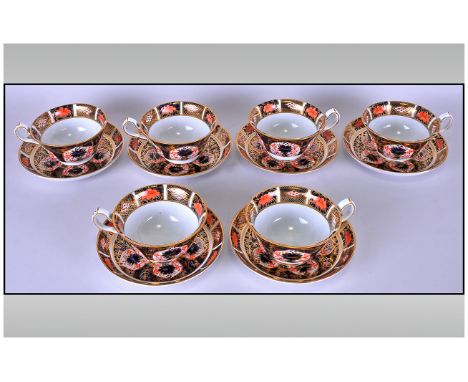 Royal Crown Derby Top Quality Imari Pattern 12 Piece Tea Service, Comprising 6 cups & saucers. Saucer 5.5'' in diameter, Cup 