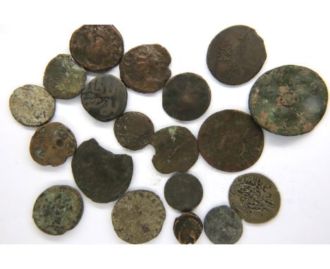 Collection of early hammered European coinage including Roman, Silver medieval and Byzantine. P&amp;P Group 1 (£14+VAT for th