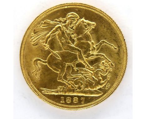 1887 gold sovereign of Queen Victoria. P&amp;P Group 1 (£14+VAT for the first lot and £1+VAT for subsequent lots) 